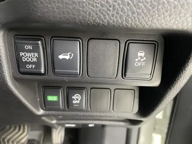 日産 エクストレイル 20Xi 埼玉県 2018(平30)年 5.7万km ブリリアントホワイトパール 純正7型ナビ/（BT/フルTV/AM/FM/CD/DVD）/アラウンドビューモニター/パワースライドドア/プロパイロット/エマージェンシーブレーキ/オートホールド/純正アルミホイール/純正フロアマット