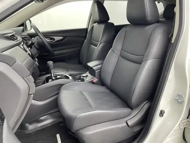 日産 エクストレイル 20Xi 埼玉県 2018(平30)年 5.7万km ブリリアントホワイトパール 純正7型ナビ/（BT/フルTV/AM/FM/CD/DVD）/アラウンドビューモニター/パワースライドドア/プロパイロット/エマージェンシーブレーキ/オートホールド/純正アルミホイール/純正フロアマット