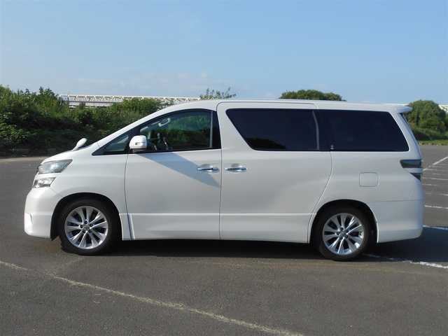 トヨタ ヴェルファイア 2．4Z 福岡県 2009(平21)年 11.4万km ホワイトパールクリスタルシャイン ●ワンオーナー/●左側パワースライドドア/●純正HDDナビ/フルセグTV/●バックカメラ/●前後コーナーセンサー/●純正フリップダウンモニター/●スマートキー×2/●エンジンプッシュスタート/●ETC