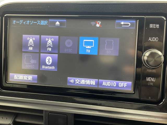 トヨタ シエンタ ハイブリッド G クエロ 岐阜県 2017(平29)年 7.1万km ホワイトパールクリスタルシャイン 純正7インチSDナビネーション(NSZT-W66T)/AM FM/CD DVD/SD/Bluetooth /バックカメラ/フルセグテレビ/オートライト/LEDライト/オートハイビーム/革巻きステアリング/ステアリングリモコン/ビルトインETC/トヨタセーフティセンス/衝突軽減機能/レーンキープアシスト機能/横滑り防止装置/スマートキー/プッシュスタート/スペアキー有