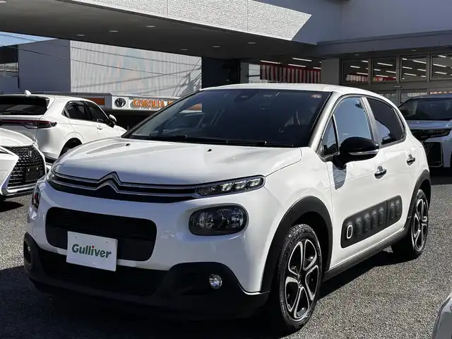 シトロエン シトロエン Ｃ３ フィール 熊本県 2020(令2)年 5.7万km ブランバンキーズ 純正ディスプレイオーディオ/【Bluetooth再生/MirrorLink/AndroidAuto】/アクティブセーフティブレーキ/レーンアシスト/パーキングセンサー/クルーズコントロール/インテリジェントハイビーム/LEDオートライト/トラクションコントロール/コーナーセンサー/ETC/ドライブレコーダー前後
