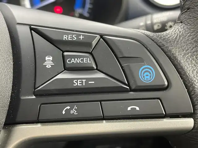 日産 デイズ HWS X プロパイロットED 茨城県 2023(令5)年 1.5万km ブラック メモリナビ/・全方位モニター/・フルセグテレビ/・Bluetooth接続/プッシュスタートボタン/アイドリングストップ/オートブレーキホールド/コーナーセンサー/オートライト/横滑り防止装置/フロントフォク/LEDヘッドライト