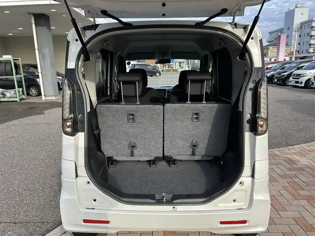 スズキ スペーシア カスタム Z 新潟県 2017(平29)年 10.3万km ピュアホワイトP (株)IDOMが運営する【じしゃロン新潟店】の自社ローン専用車両になります。/こちらは現金またはオートローンご利用時の価格です。自社ローンご希望の方は別途その旨お申付け下さい/プッシュスタート/スマートキー/純正ナビ/CD、DVD、FM、AM視聴可能/フルセグテレビ(走行時視聴可能)/シートヒーター(D席のみ)/パワースライドドア/純正AW/純正キセノンヘッドランプ/ウインカーミラー