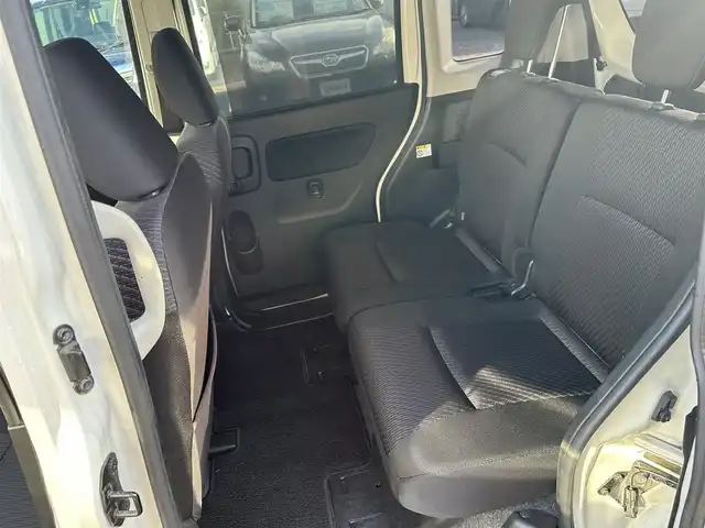 スズキ スペーシア カスタム Z 新潟県 2017(平29)年 10.3万km ピュアホワイトP (株)IDOMが運営する【じしゃロン新潟店】の自社ローン専用車両になります。/こちらは現金またはオートローンご利用時の価格です。自社ローンご希望の方は別途その旨お申付け下さい/プッシュスタート/スマートキー/純正ナビ/CD、DVD、FM、AM視聴可能/フルセグテレビ(走行時視聴可能)/シートヒーター(D席のみ)/パワースライドドア/純正AW/純正キセノンヘッドランプ/ウインカーミラー