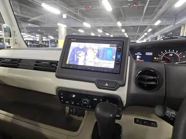 ホンダ Ｎ ＢＯＸ G EX ホンダセンシング 長崎県 2017(平29)年 3.8万km クリスタルブラックパール 〇純正ナビ/〇フルセグTV/〇パワースライドドア(助手席側)/〇バックカメラ/〇ビルトインETC/〇前後ドライブレコーダー/〇アダプティブクルーズコントロール/〇ホンダセンシング/〇SRSエアバッグ/〇プラズマクラスター付オートライト/〇LEDヘッドランプ/〇チップアップ機能付スライドリアシート/〇ステアリングスイッチ/〇社外14インチアルミホイール/〇スマートキーシステム/プッシュエンジンスタート/〇禁煙車