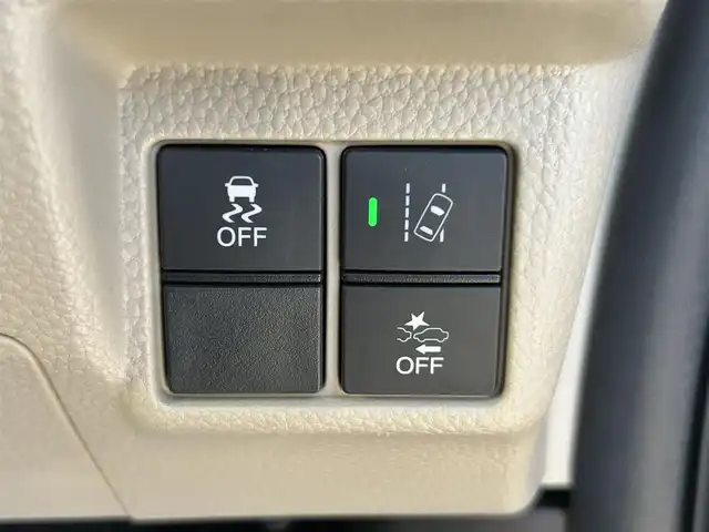 ホンダ Ｎ ＢＯＸ G EX ホンダセンシング 長崎県 2017(平29)年 3.8万km クリスタルブラックパール 〇純正ナビ/〇フルセグTV/〇パワースライドドア(助手席側)/〇バックカメラ/〇ビルトインETC/〇前後ドライブレコーダー/〇アダプティブクルーズコントロール/〇ホンダセンシング/〇SRSエアバッグ/〇プラズマクラスター付オートエアコン/〇LEDヘッドランプ/〇チップアップ機能付スライドリアシート/〇ステアリングスイッチ/〇社外14インチアルミホイール/〇スマートキーシステム/プッシュエンジンスタート/〇禁煙車