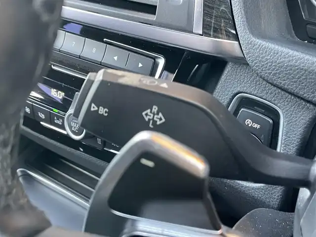 ＢＭＷ ３２０ｄ Mスポーツ 鹿児島県 2017(平29)年 4.9万km 黒 禁煙車/純正ナビ/Bluetooth/ドライブレコーダー/パワーシート/バックカメラ/純正18インチアルミホイール