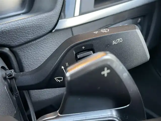 ＢＭＷ ３２０ｄ Mスポーツ 鹿児島県 2017(平29)年 4.9万km 黒 禁煙車/純正ナビ/Bluetooth/ドライブレコーダー/パワーシート/バックカメラ/純正18インチアルミホイール