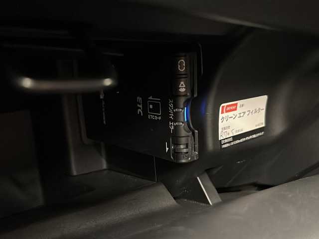 ホンダ Ｓ６６０ コンセプトエディション 岐阜県 2015(平27)年 1.5万km プレミアムスターホワイトP コンセプトエディション/ターボ/6速MT/バックカメラ/ETC/USB接続/HDMI/クルーズコントロール/革シート/オートエアコン/純正フロアマット/プッシュスタート/スマートキー/スペアキー/LEDヘッドライト/オートライト/純正アルミホイール