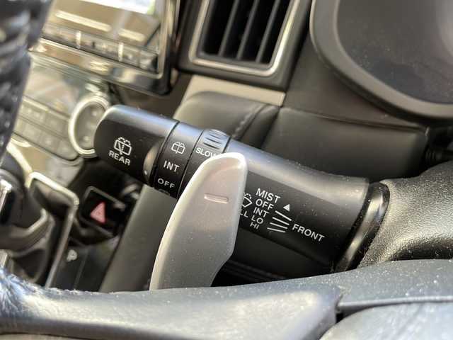 三菱 デリカＤ：５ アーバンギア G パワーパッケージ 高知県 2019(令1)年 8.6万km ウォームホワイトパール 10インチナビ/・フルセグTV/・Bluetoothオーディオ/・CD/DVD/全方位モニター/４WD/両側パワースライドドア/ALPINEフリップダウンモニター/ETC/クルコン/パワーシート/シートヒーター/LEDヘッドライト/オートライト/レーンキープアシスト/パワーバックドア/パドルシフト/7人乗り/純正フロアマット/スマートキー