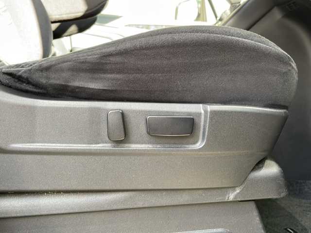 三菱 デリカＤ：５ アーバンギア G パワーパッケージ 高知県 2019(令1)年 8.6万km ウォームホワイトパール 10インチナビ/・フルセグTV/・Bluetoothオーディオ/・CD/DVD/全方位モニター/４WD/両側パワースライドドア/ALPINEフリップダウンモニター/ETC/クルコン/パワーシート/シートヒーター/LEDヘッドライト/オートライト/レーンキープアシスト/パワーバックドア/パドルシフト/7人乗り/純正フロアマット/スマートキー