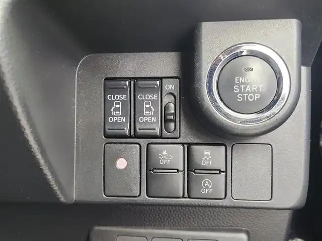 トヨタ タンク カスタムG S 愛知県 2018(平30)年 5.2万km ブラックマイカメタリック 純正ドライブレコーダー/ETC2.0/シートヒーター/両側パワースライドドア/純正9インチナビ/・フルセグTV/・CD/・DVD/・Bluetooth/・ラジオ/バックカメラ/クルーズコントロール/テレビキャンセラー/スマートアシスト/横滑り防止装置/ロールサンシェード/純正14インチアルミホイール/ドアバイザー