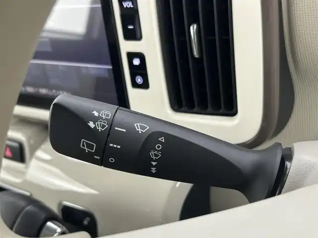 ダイハツ ムーヴ キャンバス G ホワイトアクセント リミテッド SAⅢ 千葉県 2019(令1)年 4万km ナチュラルベージュマイカM 禁煙車/純正8インチナビ/・NSZN-X69D/・CD/DVD/BT/HDMI/フルセグ/スマートアシストIII/車線逸脱警報機能/全方位カメラ/両側パワースライドドア/LEDヘッドライト/フォグライト/オートライト/オートハイビーム/ETC/スマートキー/スペアキー/アイドリングストップ/横滑り防止装置/ドアバイザー/フロアマット