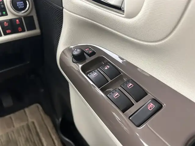 ダイハツ ムーヴ キャンバス G ホワイトアクセント リミテッド SAⅢ 千葉県 2019(令1)年 4万km ナチュラルベージュマイカM 禁煙車/純正8インチナビ/・NSZN-X69D/・CD/DVD/BT/HDMI/フルセグ/スマートアシストIII/車線逸脱警報機能/全方位カメラ/両側パワースライドドア/LEDヘッドライト/フォグライト/オートライト/オートハイビーム/ETC/スマートキー/スペアキー/アイドリングストップ/横滑り防止装置/ドアバイザー/フロアマット