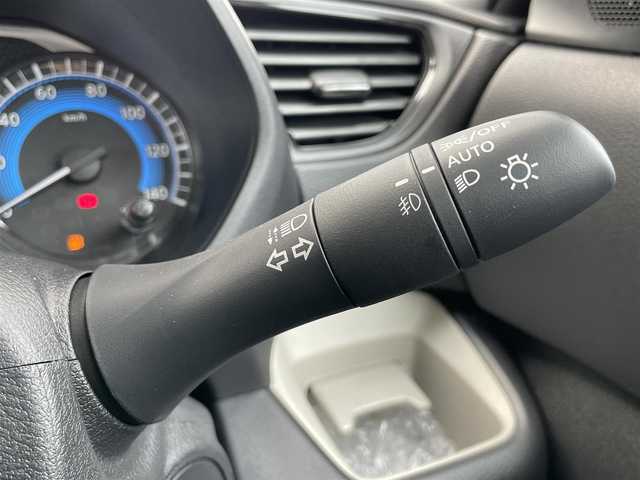 三菱 デリカミニ T プレミアム 千葉県 2025(令7)年 0.1万km未満 緑Ⅱ 届出済未使用車/衝突軽減ブレーキ/全方位カメラ/両側パワースライドドア/ターボ/純正９インチディスプレイオーディオ/デジタルインナーミラー/レーダークルーズコントロール/シートヒーター/ＬＥＤヘッドライト