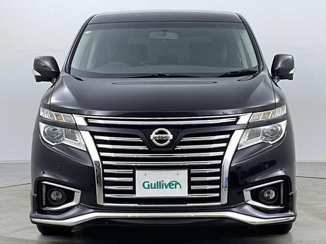 日産 エルグランド 250ハイウェイスターS 道央・札幌 2016(平28)年 6.1万km ファントムブラック ・４ＷＤ/・純正ナビ＆ＴＶ＆ＢＴ＆ＤＶＤ＆ＣＤ/・後席フリップダウンモニター/・全方位モニター/・ハーフレザーシート/・社外革調シートカバー/・両側電動スライドドア/・クルーズコントロール/・ＡＣ１００Ｖ／１００Ｗ/・横滑り防止装置/・フロントデイライト/・２ＷＤ⇔４ＷＤ切替可/・オートライト/・ＬＥＤヘッドライト/・フォグランプ/・ドアミラーウィンカー＆ヒーター/・夏タイヤ純正１８インチアルミ付積込