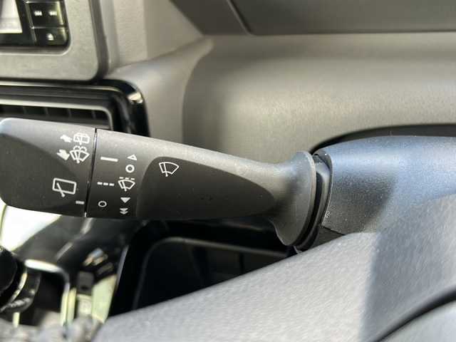 ダイハツ タント カスタム RS セレクション 埼玉県 2020(令2)年 3.3万km ブラックマイカメタリック 純正ナビ　/CD/DVD/SD　/ETC/衝突軽減B/ロングスライドシート/両側電動ドア　/バックカメラ　/コーナーセンサー　/TRC　/クルコン/前席シートヒーター　/スマートキー2本/保証書/取扱説明書/後席サンシェード　/シートバックテーブル/オートライト　/電格ミラー　/Pスタート