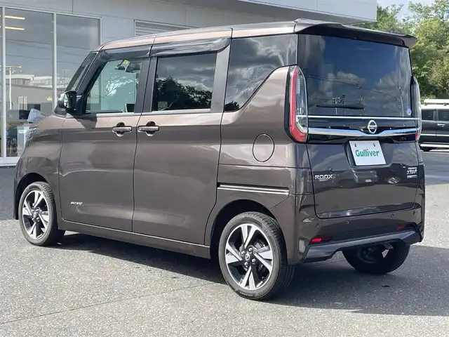 日産 ルークス HWS Gターボ プロパイロットED 青森県 2020(令2)年 4.3万km アッシュブラウンM ４WD/プロパイロット/・衝突軽減ブレーキ/・車線逸脱警報機能/・クルーズコントロール（追従有）/純正ナビゲーション/【AM/FM/CD/Bluetooth/フルセグTV】/アラウンドビューモニター/ビルトインETC/両側パワースライドドア/シートヒーター（運転席/助手席）/コーナーセンサー/オートライト/LEDヘッドライド/プッシュスタート/スマートキー/スペアキー