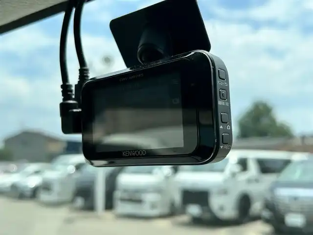 ダイハツ タント X 富山県 2015(平27)年 5.3万km パールホワイトⅢ 社外９型ナビ/Bluetooth/フルセグTV/ドライブレコーダー/片側パワースライドドア/プッシュスタート/スマートキー/LEDヘッドライト/オートライト/横滑り防止装置