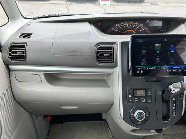 ダイハツ タント X 富山県 2015(平27)年 5.3万km パールホワイトⅢ 社外９型ナビ/Bluetooth/フルセグTV/ドライブレコーダー/片側パワースライドドア/プッシュスタート/スマートキー/LEDヘッドライト/オートライト/横滑り防止装置
