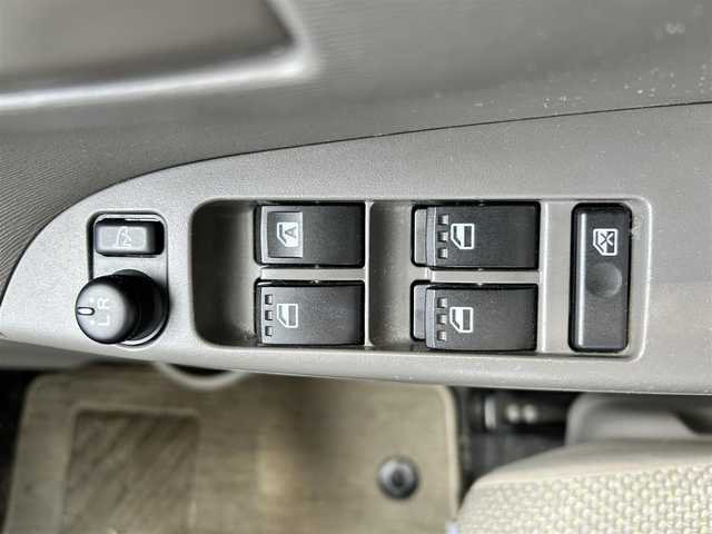 ダイハツ タント X 富山県 2015(平27)年 5.3万km パールホワイトⅢ 社外９型ナビ/Bluetooth/フルセグTV/ドライブレコーダー/片側パワースライドドア/プッシュスタート/スマートキー/LEDヘッドライト/オートライト/横滑り防止装置