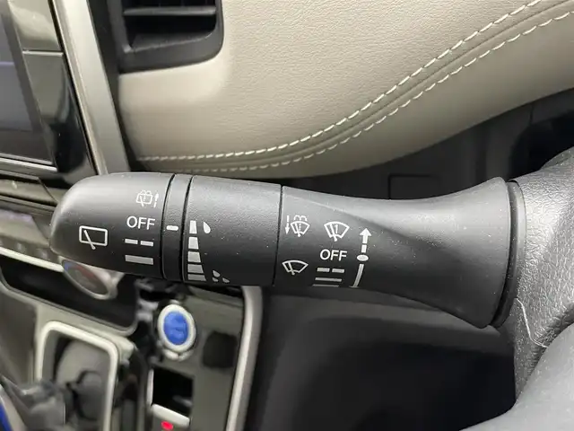 日産 セレナ e－パワー ハイウェイスター V 滋賀県 2019(令1)年 6.9万km ダークメタルグレー/ダイヤモンドブラック 禁煙車/純正１０型ナビ（Ｂｌｕｅｔｏｏｔｈ／ＳＤ／ＤＶＤ／フルセグ）/後席モニター/プロパイロット/全方位カメラ/ブラインドスポットモニター/ステアリングヒーター/社外ドラレコ/ブレーキホールド/ビルトイＥＴＣ/電子パーキング/ブレーキホールド/運転席助手席シートヒーター/プッシュスタート