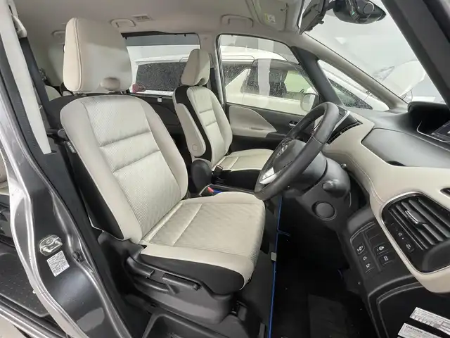 日産 セレナ e－パワー ハイウェイスター V 滋賀県 2019(令1)年 6.9万km ダークメタルグレー/ダイヤモンドブラック 禁煙車/純正１０型ナビ（Ｂｌｕｅｔｏｏｔｈ／ＳＤ／ＤＶＤ／フルセグ）/後席モニター/プロパイロット/全方位カメラ/ブラインドスポットモニター/ステアリングヒーター/社外ドラレコ/ブレーキホールド/ビルトイＥＴＣ/電子パーキング/ブレーキホールド/運転席助手席シートヒーター/プッシュスタート