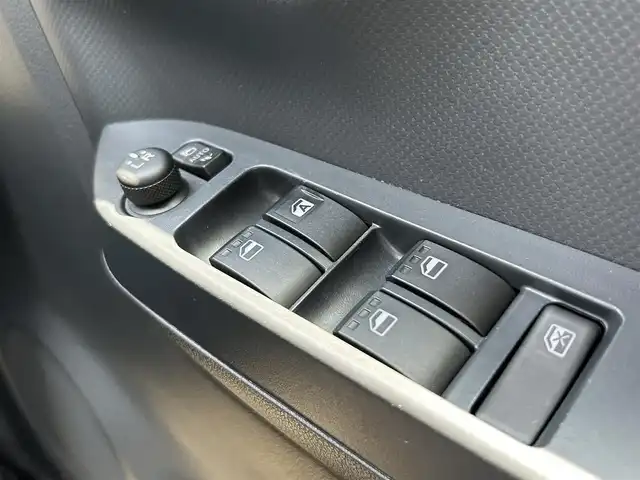 ダイハツ ミラ イース G SAⅢ 栃木県 2018(平30)年 4.2万km レモンスカッシュクリスタルM 社外SDナビ　/スマートアシストIII/前席シートヒーター/オートライト/前後コーナーセンサー/LEDヘッドライト/ヘッドライトレベライザー/純正フロアマット/純正14インチアルミ/アイドリングストップ/プッシュスタート/ドアバイザー/プッシュスタート