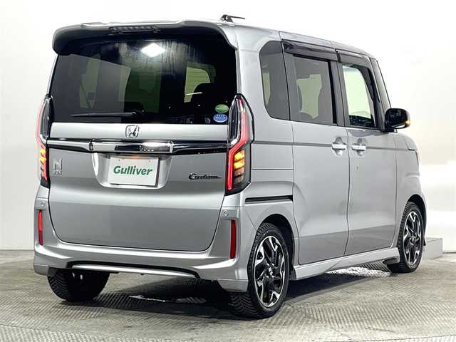 ホンダ Ｎ ＢＯＸ カスタム G L ターボ ホンダセンシング 大阪府 2017(平29)年 0.9万km ルナシルバーM 純正ナビ(フルセグ/DVD再生/Bluetooth) バックカメラ ETC 両側パワースライドドア ハーフレザー 衝突軽減 レーダークルコン スマートキー プッシュスタート ドラレコ