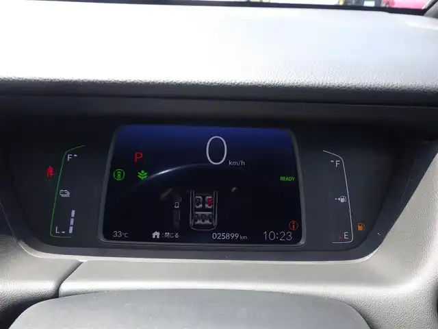 ホンダ フィット e:HEVホーム 千葉県 2023(令5)年 2.6万km フィヨルドミストパール ホンダセンシング/・衝突軽減ブレーキ（CMBS）/・車線維持支援システム（LKAS）/・アダプティブクルーズコントロール（ACC）/・後方誤発進抑制機能/・誤発進抑制機能/ハーフレザーシート/純正SDナビ/地デジTV/【DVD/CD再生機能】/バックカメラ/ドライブレコーダー（前後撮影）/革巻きステアリング/ステアリングスイッチ/ETC（2.0）/LEDヘッドライト/ウインカーミラー/コーナーセンサー/サイド/カーテンエアバッグ/Honda スマートキー