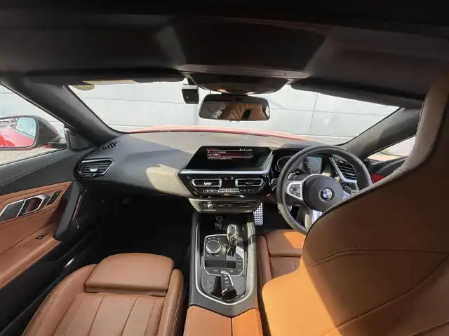 ＢＭＷ Ｚ４ sDrive20i Mスポーツ 千葉県 2019(令1)年 4.5万km サンフラシスコレッド 外装色：サンフランシスコレッド（C34）/コニャックレザーシート /衝突被害軽減ブレーキ /純正10型ナビ /ラジオ/カープレイ/Bluetooth/USB /ETC /バックカメラ/レーダークルーズコントロール /D/N席シートヒーター /D/N席パワーシート/LEDヘッドライト /ヘッドアップティスプレイ/オートライト/パーキングアシスト/パドルシフト/ステアリングスイッチ/ブラインドスポットモニター/前後コーナーセンサー