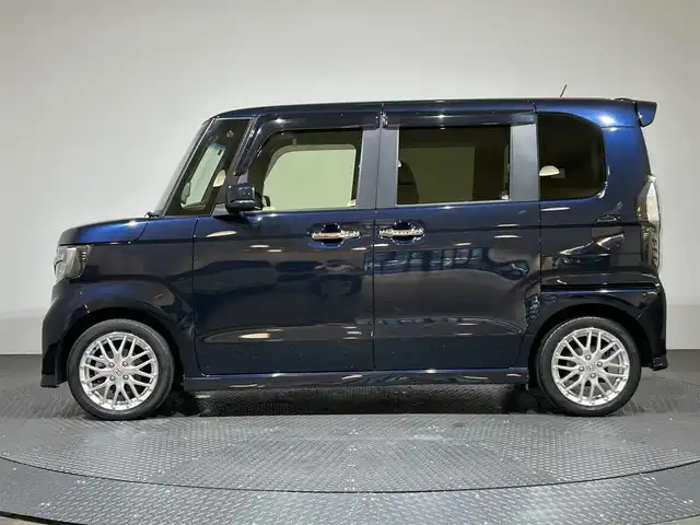 ホンダ Ｎ ＢＯＸ カスタム L ターボ 愛媛県 2021(令3)年 2.6万km ミッドナイトブルービームM ・純正８インチナビ/（フルセグＴＶ・ＢＴ・ＣＤ・ＤＶＤ・ＦＭ・ＡＭ・ＵＳＢ・ａｐｐｌｅｃａｒｐｌａｙ）/・バックカメラ　/・前後ドラレコ　/・ＥＴＣ　/・衝突軽減ブレーキ　/・レーンキープアシスト　/・レーダークルーズコントロール/・両側電動ドア/・オートマチックハイビーム/・前後コーナーセンサー/・DN席シートヒーター