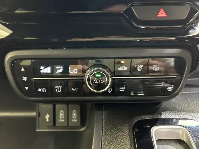 ホンダ Ｎ ＢＯＸ カスタム L ターボ 愛媛県 2021(令3)年 2.6万km ミッドナイトブルービームM ・純正８インチナビ/（フルセグＴＶ・ＢＴ・ＣＤ・ＤＶＤ・ＦＭ・ＡＭ・ＵＳＢ・ａｐｐｌｅｃａｒｐｌａｙ）/・バックカメラ　/・前後ドラレコ　/・ＥＴＣ　/・衝突軽減ブレーキ　/・レーンキープアシスト　/・レーダークルーズコントロール/・両側電動ドア/・オートマチックハイビーム/・前後コーナーセンサー/・DN席シートヒーター