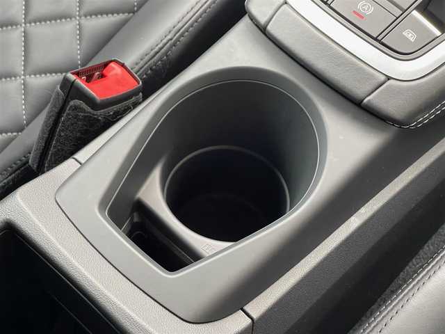 アウディ ＴＴロードスター 2.0TFSI クワトロ S ライン PKG 山梨県 2018(平30)年 0.8万km グレイシアホワイトメタリック Bang＆Olfsen/黒革/マトリクスLEDヘッドライト/オートハイビーム/AppleCarPlay/ＡｎｄｒｏｉｄＡｕｔｏ/シートヒーター（D&N)/純正ＭＭＩナビ/Ｂカメラ/フルセグ　/ＣＤ/ＳＤ/アダプティブウイング/ウインドブロッカー/クルーズコントロール/スペアキー　/新車時保証書/取説/純正１８インチＡＷ