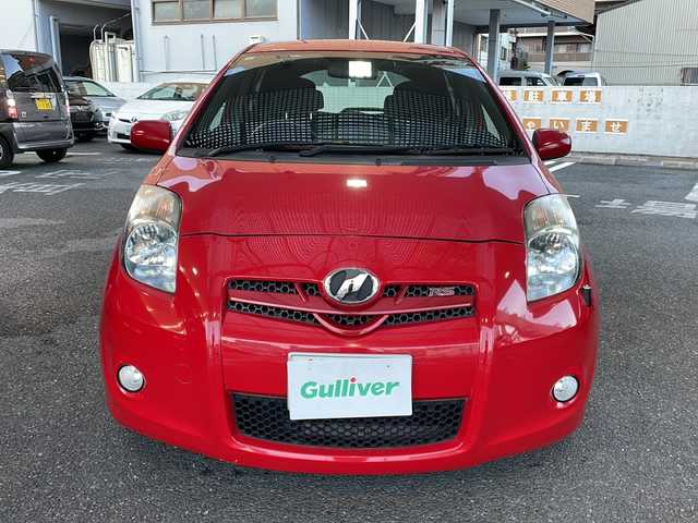 トヨタ ヴィッツ RS 大阪府 2005(平17)年 2.5万km スーパーレッドⅤ 純正ナビ/バックカメラ/ワンオーナー/純正アルミホイール/純正フロアマット/ABS/カーテンエアバッグ