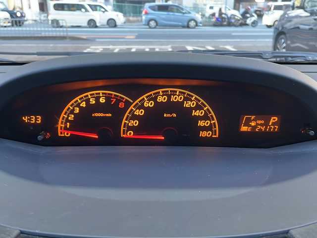 トヨタ ヴィッツ RS 大阪府 2005(平17)年 2.5万km スーパーレッドⅤ 純正ナビ/バックカメラ/ワンオーナー/純正アルミホイール/純正フロアマット/ABS/カーテンエアバッグ