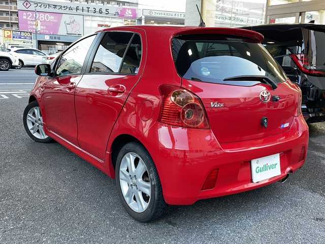トヨタ ヴィッツ RS 大阪府 2005(平17)年 2.5万km スーパーレッドⅤ 純正ナビ/バックカメラ/ワンオーナー/純正アルミホイール/純正フロアマット/ABS/カーテンエアバッグ