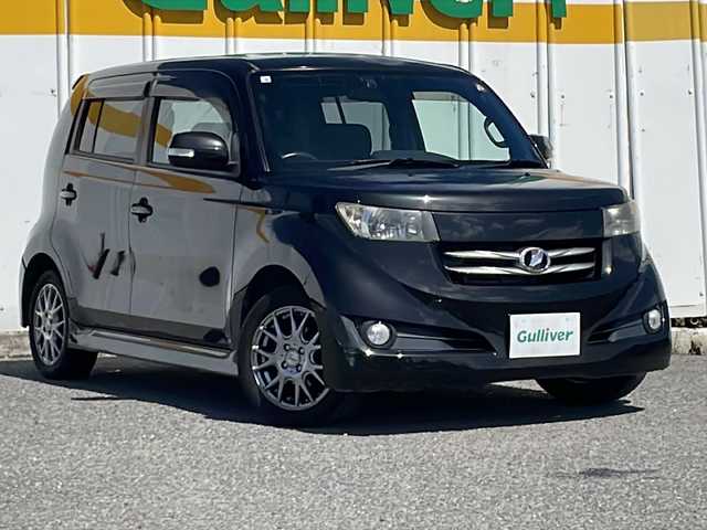 トヨタ ｂＢ Z Qバージョン 埼玉県 2008(平20)年 13.5万km ブラックマイカメタリック 外部検査実施済み/純正ＨＤＤ＆フルセグＴＶ/　（ＤＶＤ＆ＣＤ＆ＭＳＶ＆ＢＴ）/ＥＴＣ/ドライブレコーダー/純正エアロ/社外１５inアルミホイール/ＨＩＤライト/フォグランプ/電動格納ミラー/スマートキー/Ｗエアバッグ/ＡＢＳ/ドアバイザー/フロアマット/新車保証書/取扱説明書（車両＆ナビ）