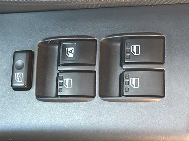 トヨタ ｂＢ Z Qバージョン 埼玉県 2008(平20)年 13.5万km ブラックマイカメタリック 外部検査実施済み/純正ＨＤＤ＆フルセグＴＶ/　（ＤＶＤ＆ＣＤ＆ＭＳＶ＆ＢＴ）/ＥＴＣ/ドライブレコーダー/純正エアロ/社外１５inアルミホイール/ＨＩＤライト/フォグランプ/電動格納ミラー/スマートキー/Ｗエアバッグ/ＡＢＳ/ドアバイザー/フロアマット/新車保証書/取扱説明書（車両＆ナビ）