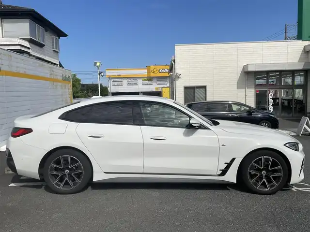 ＢＭＷ ＢＭＷ ４２０ｄ xDrive グランクーペ Mスポーツ 埼玉県 2023(令5)年 4.5万km アルピンホワイトⅢ Mスポーツ/アルピンホワイト/ハーフレザーシート/シートヒーター/スマートキー×2/純正アルミ/バックカメラ/ACC/ハンズフリートランクオープナー/パワーバックドア/アイドリングストップ/ETC2.0