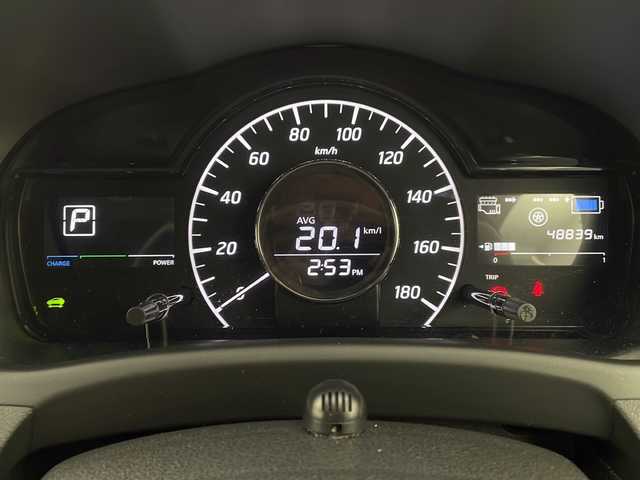 日産 ノート e－パワー メダリスト 栃木県 2019(令1)年 4.9万km ブリリアントホワイトパール 純正SDナビ/（フルセグ/BT/CD/DVD/AM/FM）/全周囲カメラ/バック／サイド/フロントカメラ/衝突軽減システム/車線逸脱抑制機能/横滑り防止/レーダークルーズコントロール/ETC/ドライブレコーダー/ハーフレザーシート/LEDヘッドライト/フォグライト/純正15インチアルミホイール/純正フロアマット/電動格納ミラー/プッシュスタート/スマートキー/スペアキー