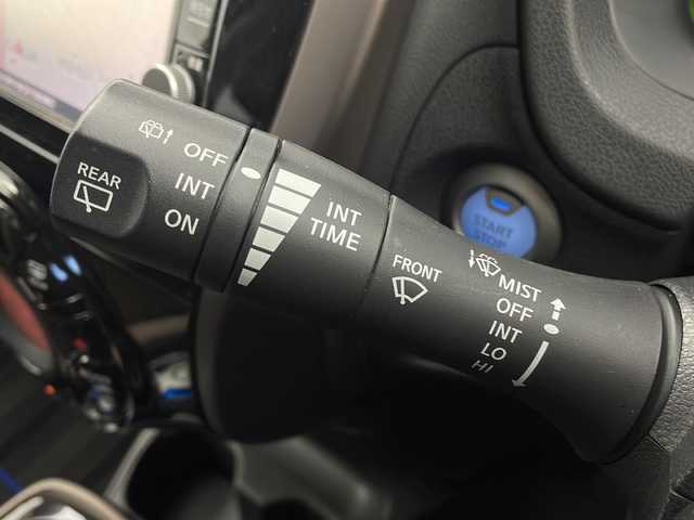 日産 ノート e－パワー メダリスト 栃木県 2019(令1)年 4.9万km ブリリアントホワイトパール 純正SDナビ/（フルセグ/BT/CD/DVD/AM/FM）/全周囲カメラ/バック／サイド/フロントカメラ/衝突軽減システム/車線逸脱抑制機能/横滑り防止/レーダークルーズコントロール/ETC/ドライブレコーダー/ハーフレザーシート/LEDヘッドライト/フォグライト/純正15インチアルミホイール/純正フロアマット/電動格納ミラー/プッシュスタート/スマートキー/スペアキー