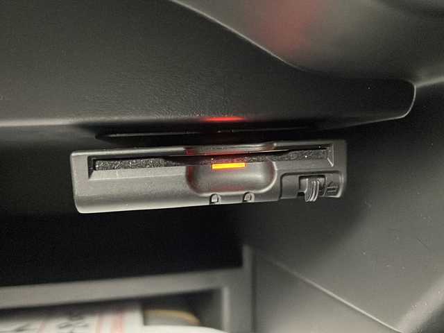 日産 ノート e－パワー メダリスト 栃木県 2019(令1)年 4.9万km ブリリアントホワイトパール 純正SDナビ/（フルセグ/BT/CD/DVD/AM/FM）/全周囲カメラ/バック／サイド/フロントカメラ/衝突軽減システム/車線逸脱抑制機能/横滑り防止/レーダークルーズコントロール/ETC/ドライブレコーダー/ハーフレザーシート/LEDヘッドライト/フォグライト/純正15インチアルミホイール/純正フロアマット/電動格納ミラー/プッシュスタート/スマートキー/スペアキー