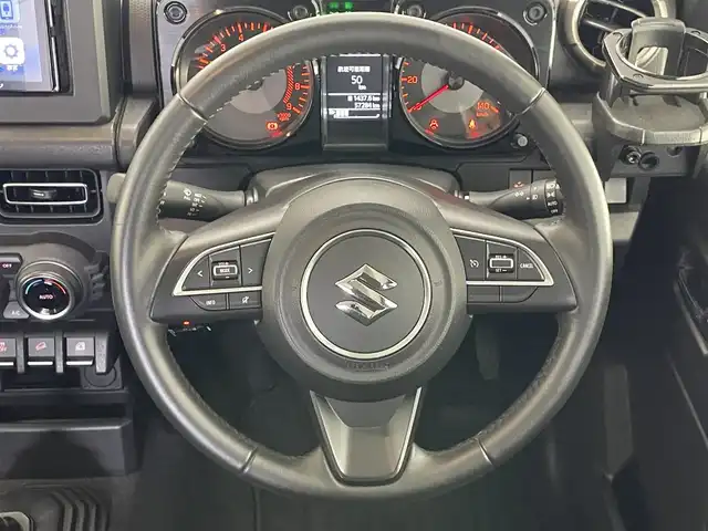 スズキ ジムニー XC 愛知県 2019(令1)年 5.8万km ブルーイッシュブラックパール3 社外ＤＡ　ＭＴ車　ＥＴＣ　ドラレコ　禁煙車　Ｂｌｕｅｔｏｏｔｈ　寒冷地仕様　シートヒーター　クルコン　純正アルミホイール　衝突軽減　ＬＥＤオートライト　レーンキープ　ダウンヒルアシスト　ターボ搭載車　プッシュスタート　スマートキー　