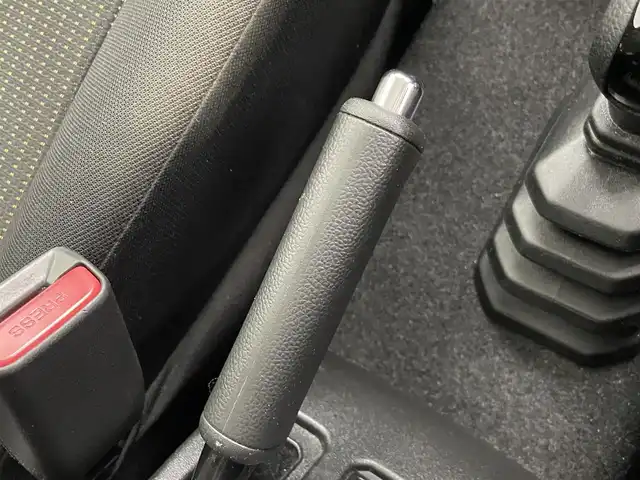 スズキ ジムニー XC 愛知県 2019(令1)年 5.8万km ブルーイッシュブラックパール3 社外ＤＡ　ＭＴ車　ＥＴＣ　ドラレコ　禁煙車　Ｂｌｕｅｔｏｏｔｈ　寒冷地仕様　シートヒーター　クルコン　純正アルミホイール　衝突軽減　ＬＥＤオートライト　レーンキープ　ダウンヒルアシスト　ターボ搭載車　プッシュスタート　スマートキー　