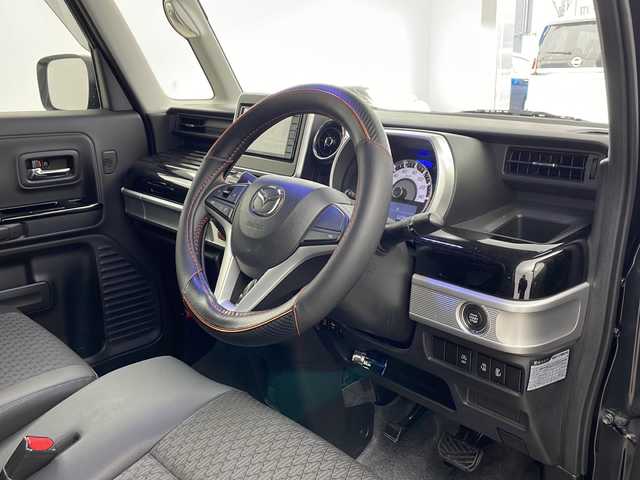 マツダ フレアワゴン カスタムスタイル ハイブリッド XS 兵庫県 2019(令1)年 5.6万km ブルーイッシュブラックパール3 ・純正ナビ（フルセグ・BT・DVD・CD・SD）/・両側パワースライドドア/・ETC/・LEDオートライト/・フォグランプ/・オートマチックハイビーム/・衝突軽減ブレーキ/・車線逸脱警報/・コーナーセンサー/・横滑り防止装置/・アイドリングストップ/・シートヒーター/・シートリフター/・後席サンシェード/・純正15インチアルミホイール/・ステアリングリモコン/・サーキュレーター/・スマートキー/・プッシュスタート/・ドアバイザー/・W＋サイドエアバック/・LEDルームランプ/・電動格納ミラー