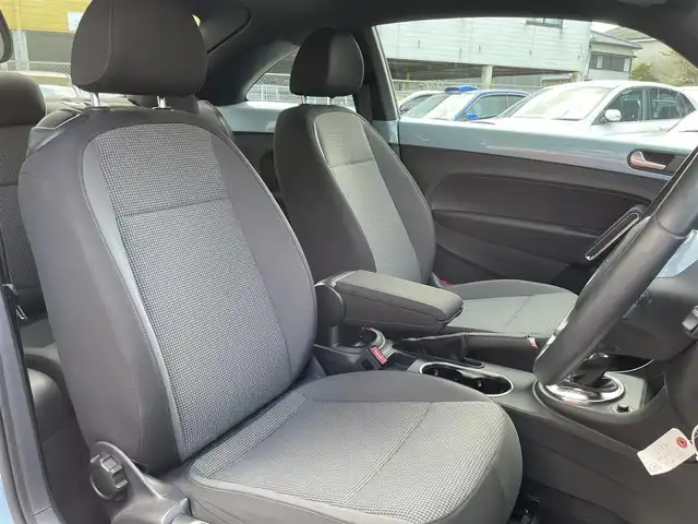 フォルクスワーゲン ザ・ビートル デザイン 和歌山県 2012(平24)年 7.9万km ライトブルー carrozzeria製社外ナビ(フルセグTV/FM/AM/CD/DVD/SD/iPod/Bluetooth/USB/AUX)/バックカメラ/ETC/クルーズコントロール/取扱説明書/保証書