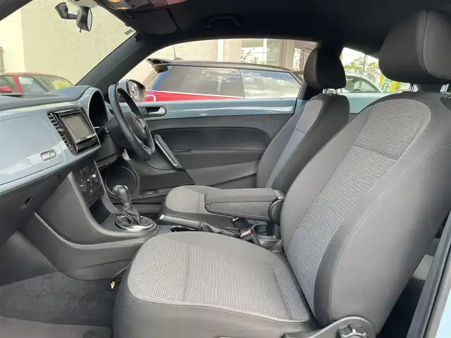 フォルクスワーゲン ザ・ビートル デザイン 和歌山県 2012(平24)年 7.9万km ライトブルー carrozzeria製社外ナビ(フルセグTV/FM/AM/CD/DVD/SD/iPod/Bluetooth/USB/AUX)/バックカメラ/ETC/クルーズコントロール/取扱説明書/保証書