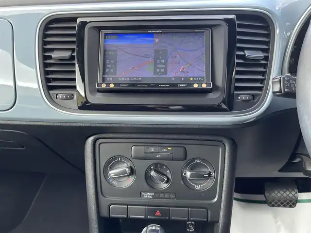 フォルクスワーゲン ザ・ビートル デザイン 和歌山県 2012(平24)年 7.9万km ライトブルー carrozzeria製社外ナビ(フルセグTV/FM/AM/CD/DVD/SD/iPod/Bluetooth/USB/AUX)/バックカメラ/ETC/クルーズコントロール/取扱説明書/保証書