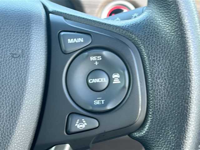 ホンダ フリード ハイブリット G 福島県 2023(令5)年 1.4万km プラチナホワイトパール ホンダセンシング　両側パワスラ　バックＣ　ＫＥＮＷＯＯＤナビ　フルセグ　ＢＴ　ワイパーデアイサー　追従クルコン　前方ドラレコ　ビルトインＥＴＣ　前席シートヒーター　ＬＥＤアクティブコーナリングライト